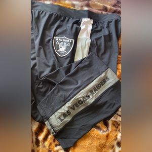 Women’s Raiders leggings size 3X brand new